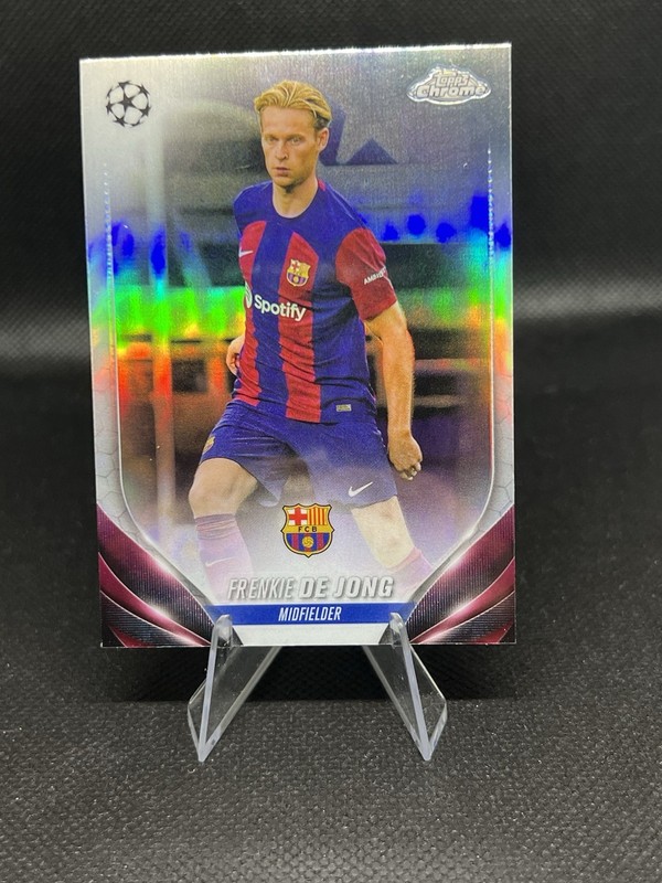 2023-24 Topps Chrome UEFA Club Competitions Refractor Frenkie de Jong #166