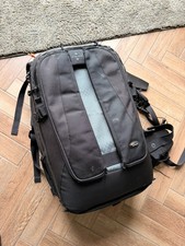 Zaino custodia fotocamera Lowepro Vertex 300 AW nero professionale per tutte le condizioni atmosferiche