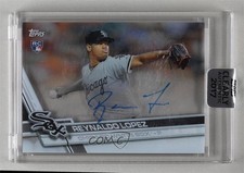 2017 Topps Clearly Authentic Auto Reynaldo Lopez #CAAU-RL Auto 2r1