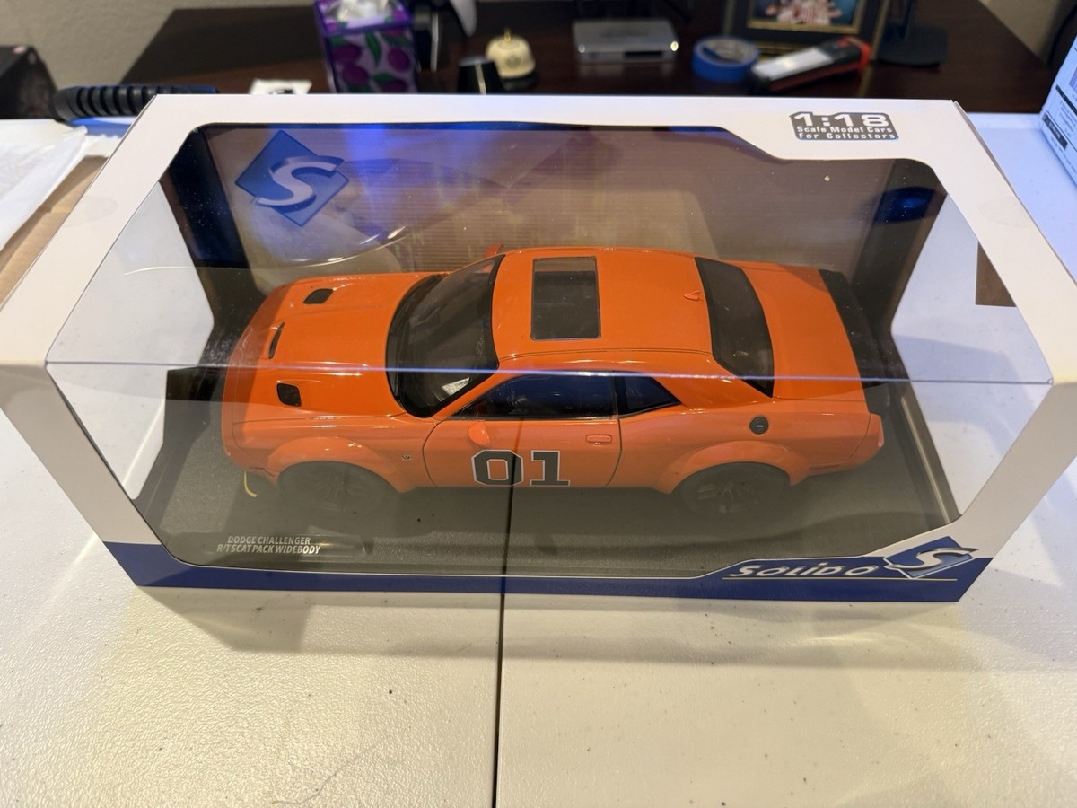 1/18 Solido ダッジチャレンジャー R/T スキャットパック 2023 Amazon.com: Solido 1:18 Dodge Challenger R/T SCAT Pack