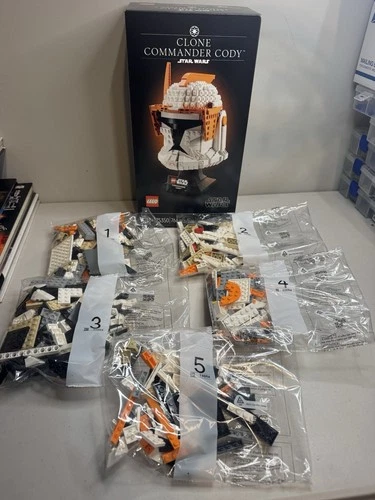 LEGO Star Wars Clone Commander Cody Helmet 75350 - OPEN box No Manual
