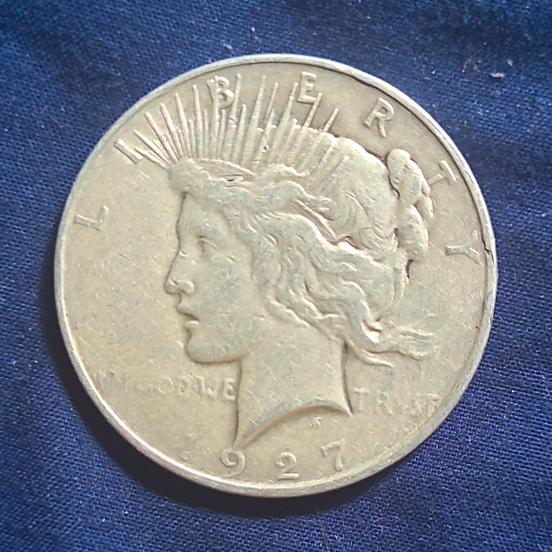 1927 Peace Silver Dollar $1 Silver Business Strike Philadelphia 0.9 KM#150