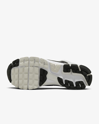 Limited Edition Nike Zoom Vomero 5 Men's Shoes FB9149-101 Limited Edition Nike Zoom Vomero 5 Men's Shoes FB9149-101