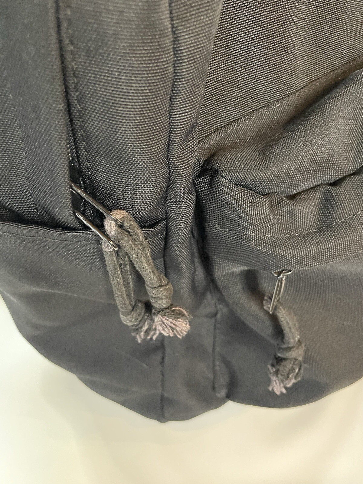 VASCHY Lightweight Backpack for School, Classic B… - image 13