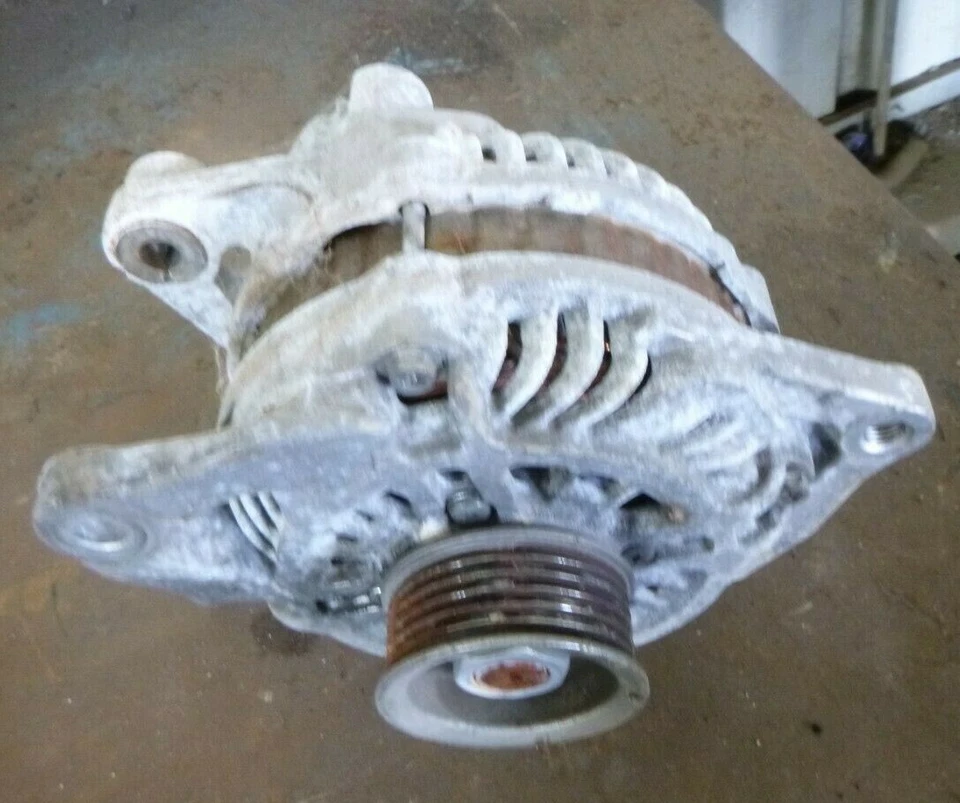 Mazda 2 DE 9/07-9/14 1.5 Alternator - Image 2 of 4