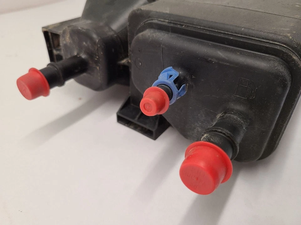 2015 GMC SIERRA 1500 Fuel Vapor Canister - Image 3 of 4