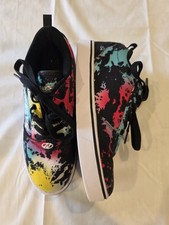 Heelys Pro 20 Skate Shoe, Tie Dye, Wheeled UNISEX, Women's 7.5 / Men's 5.5
