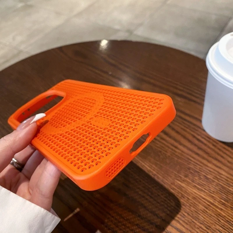For vivo iQOO 15 Magnetic Heat Dissipation Breathable Protective