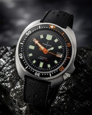 NH35 Automatic Dive Watch Mens 200m Sapphire Black Orange Lume Steel Diver UK 🇬