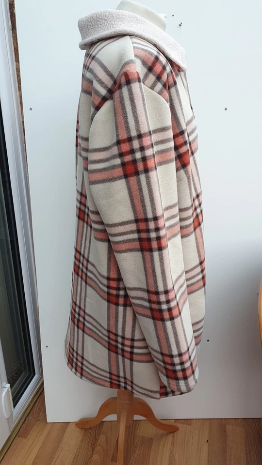 Denim & Co. Fleece Bonded To Sherpa Shirt Tail Jacket Stone New Size Small QVC - Image 3 of 4