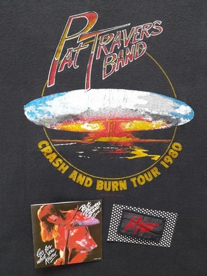 PAT TRAVERS BAND .. ' crash and burn ' Tour ' 1980 .. * ORIGINAL Tour - Patch