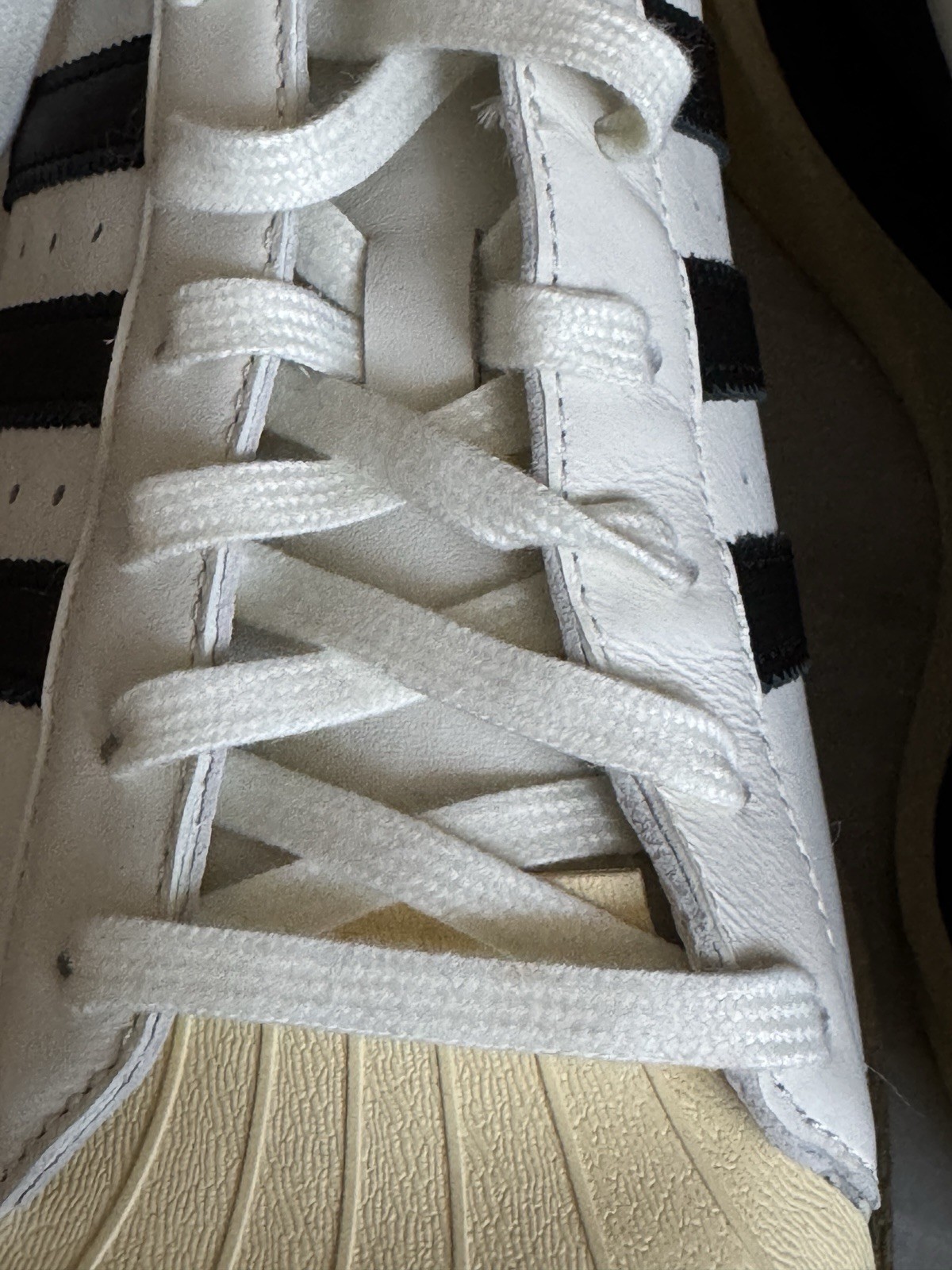 Y-3 Yohji Yamamoto Gendo Superstar Shoes White Black Size 9.5 IG2936 No Box image 10