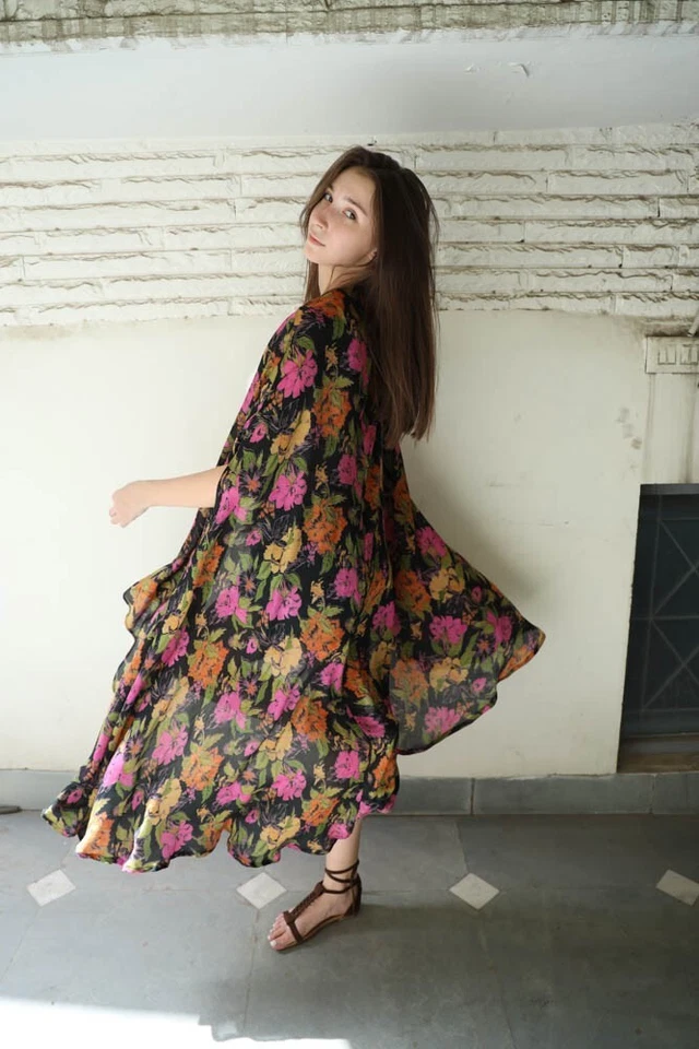 Silk Cape Shrug Style Jacket for woman ,chiffon Silk Cap short light MG1120 - Image 3 of 4