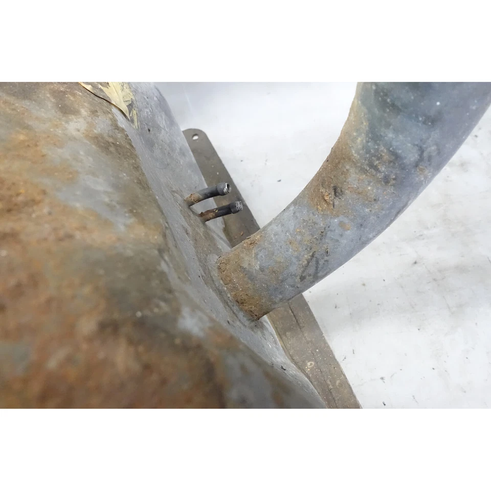 Tanque de gasolina de metal de fábrica BMW E32 735i 740i 1988-1994 usado OEM Foto 4 de 4