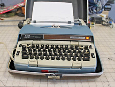 Vintage Smith-Corona Electra 210 Automatic Electric Typewriter W/ Locking Case thumbnail