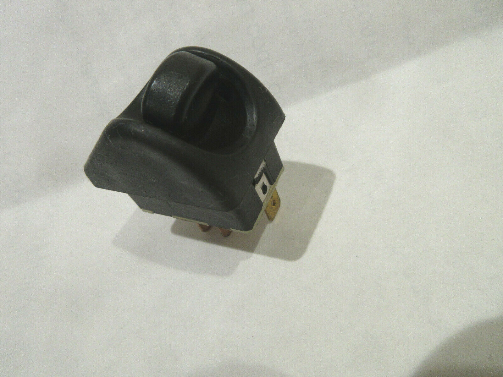 Ferrari 360,575 ASR Exclusion Switch  P/N 180732