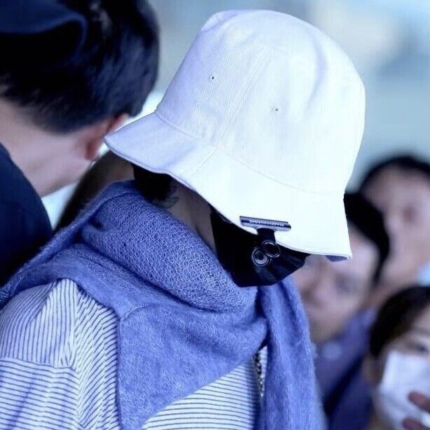 G-DRAGON PEACEMINUSONE x Hiroshi Fujiwara GD PMO Clip Hat G-DRAGON PEACEMINUSONE x Hiroshi Fujiwara GD PMO Clip Hat