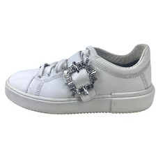 Stuart Weitzman Shine Crystal Buckle Womens White Fashion Sneaker Size 7.5 READ