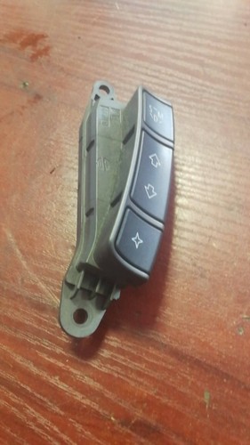 BMW 7ER E65 LENKRADSTEUERTASTEN 6911586