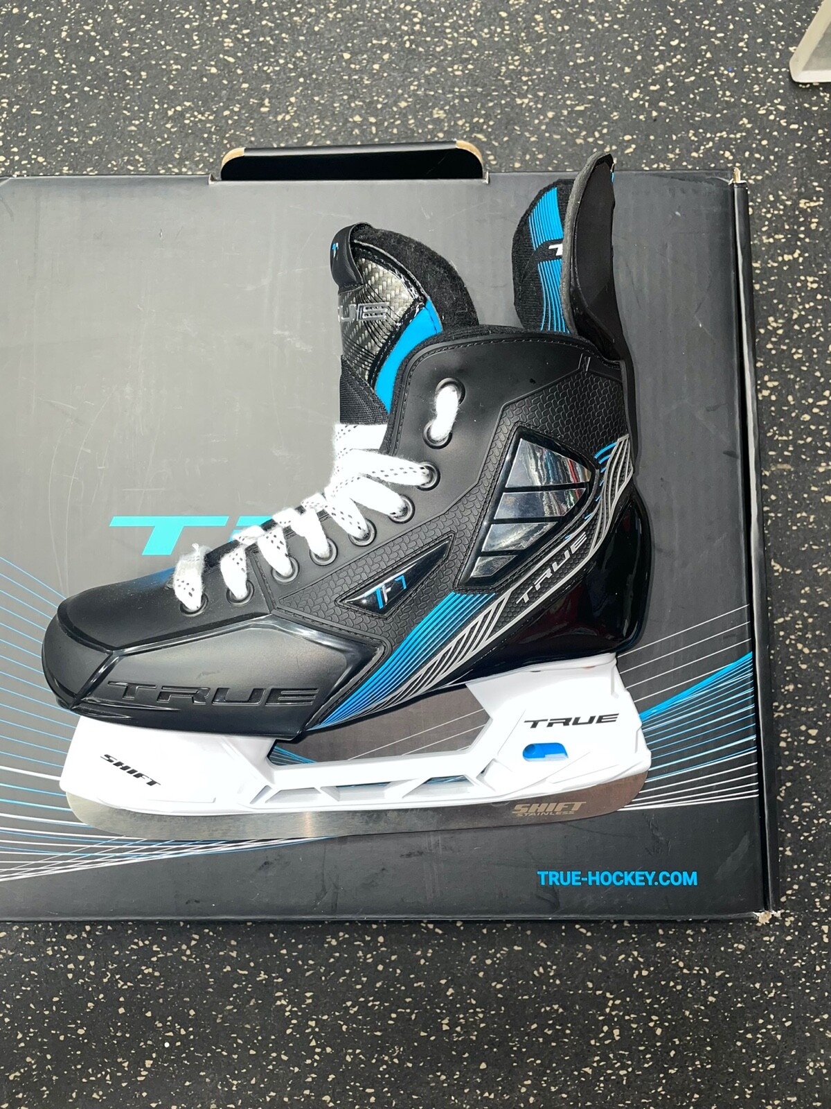 True TF7 Ice Hockey Skates Senior eBay