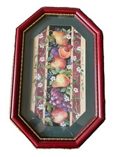 Cuadro de frutas en forma de octágono para interiores del hogar rojo manzana y dorado marco 23"x14,5