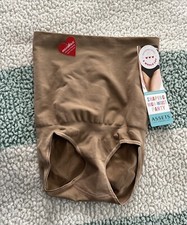NWT ASSETS BY SPANX NUDE HIGH WAIST SHAPING PANTY - Medium