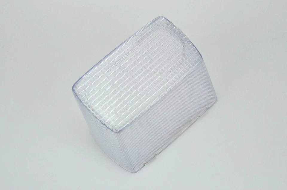 Lente de lanterna traseira serve apenas SUZUKI 89-00 GS500E 90-96 DR650 transparente - Imagem 2 de 4