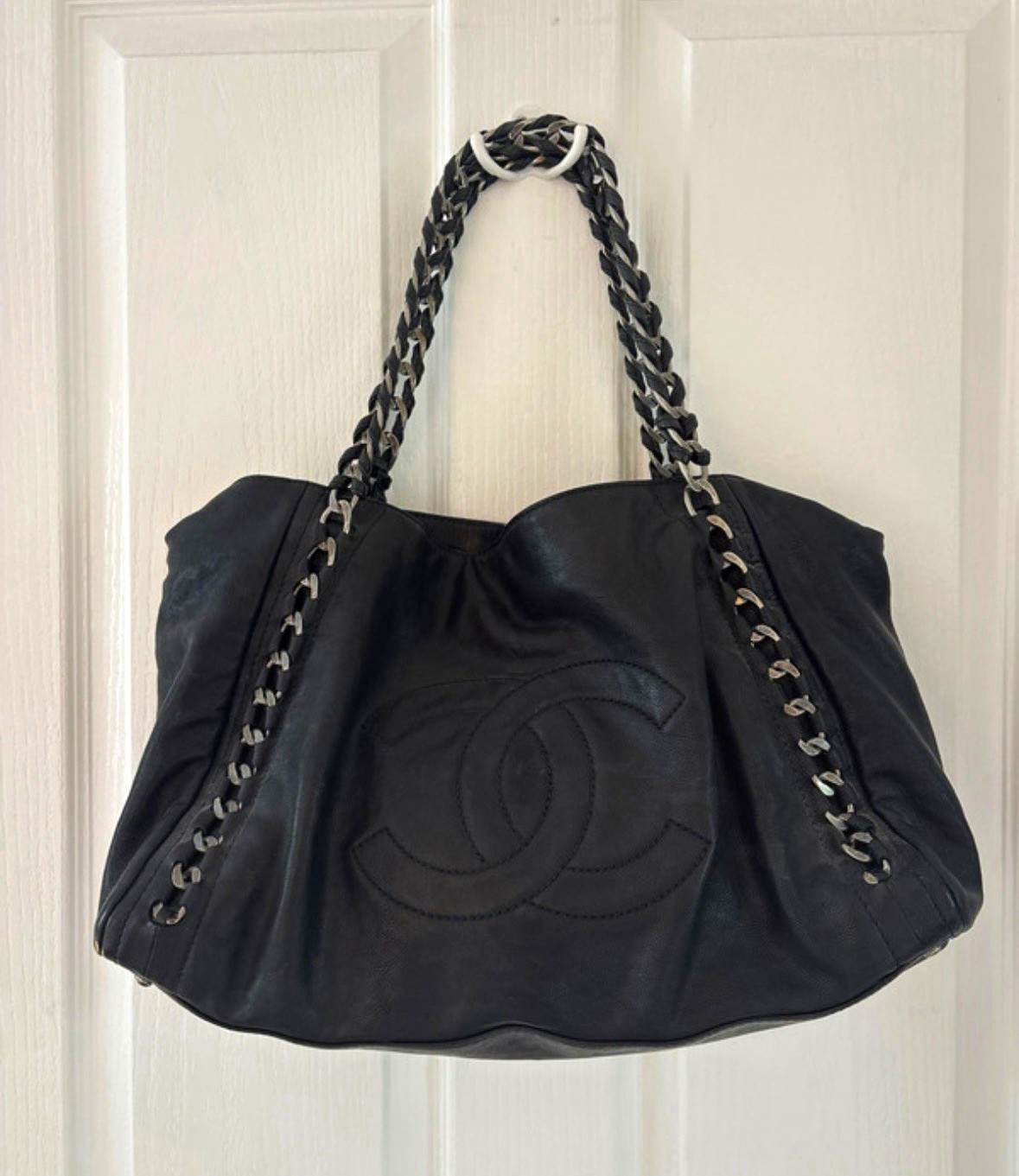 CHANEL Black Leather Shoulder Bag Braided Chain Strap Logo Silver Hardware