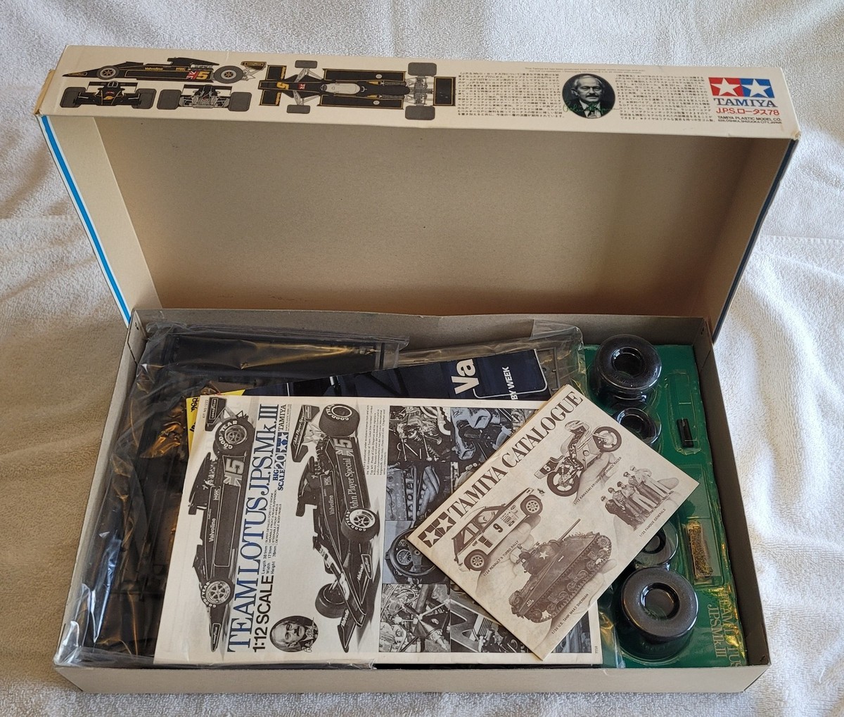TAMIYA TEAM LOTUS J.P.S. Mk. III 1:12 Big Scale Series Mario