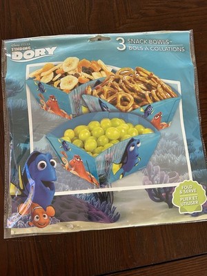 2016 Disney Pixar Finding Dory Cardboard Party Decor 3 Snack Bowl NEW Hank Nemo
