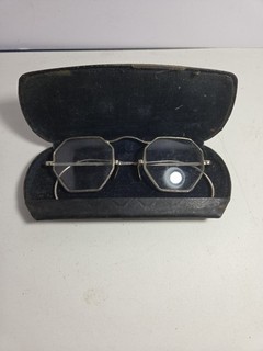 Vintage Eyeglasses W/ 10k Nose Pads