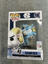 TYLER ZELLER & MADCUS PAIGE SIGNED UNC TARHEELS FUNKO!!