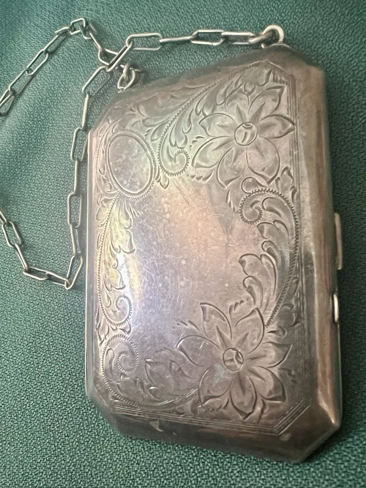 BOLSO DE BAILE VINTAGE PLATEADO ALEMÁN GRABADO/MANGO DE CADENA ART DECO COMPACTO Foto 2 de 4