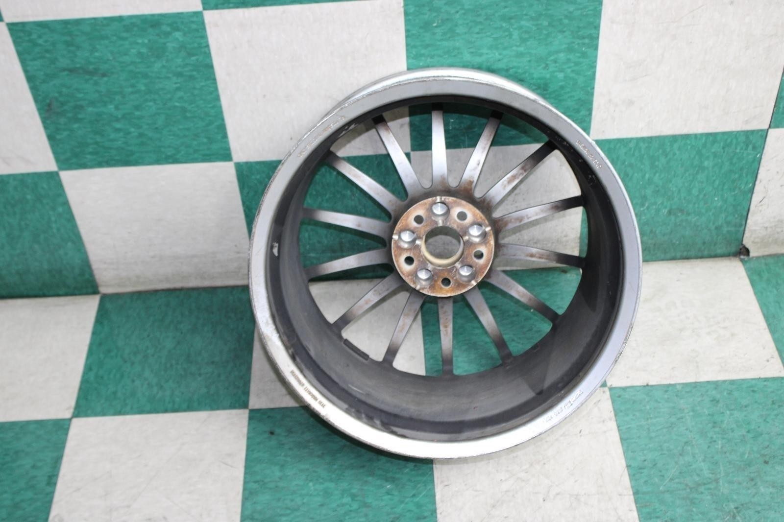 Maserati Quattroporte 2014-2024 Rear Wheel Gray