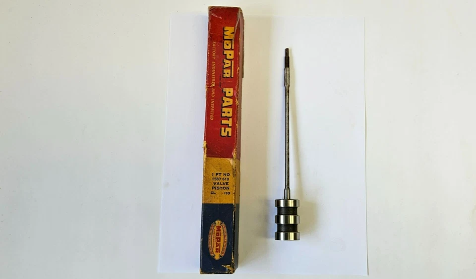 Tubo de válvula de engranaje de dirección asistida Plymouth Dodge 1955 y 1956 1537610 nuevo de stock Foto 3 de 4