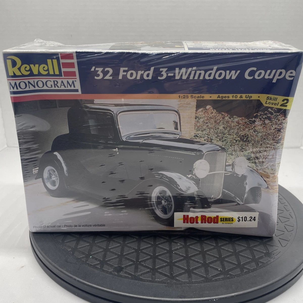 25+ Vintage Automotive Toy Models & Kits 32 Ford for sale