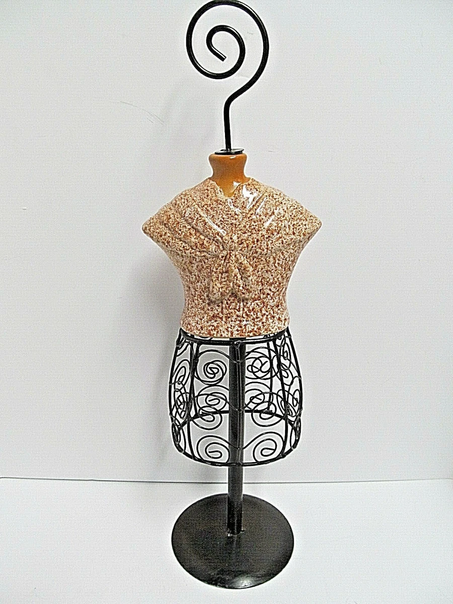 Tabletop jewelry shop mannequin