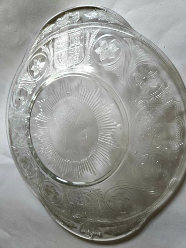 1887 Nova Scotia glass Queen Victoria Golden Jubilee platter 11.75 x 1 inch - Picture 3 of 3