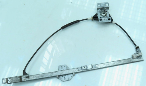 VW T4 / DOKA / FENSTERHEBER MECHANIK / vorne rechts / 701837502B (XD24)