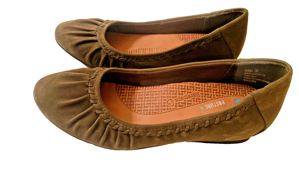 Baretraps Posture Norma Ballet Flats Shoes Women's 7 M Olive Green Vegan Suede - Image 3 of 4