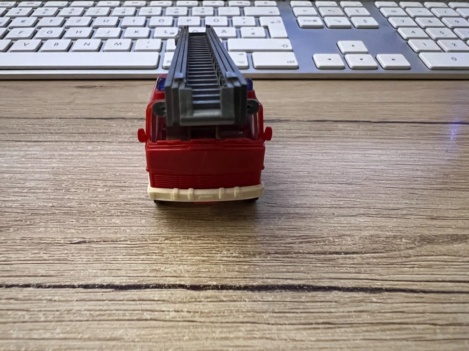 Wiking 1:87 Camion Dei Pompieri Magirus Con Scala In Buone Condizioni - Immagine 3 di 4