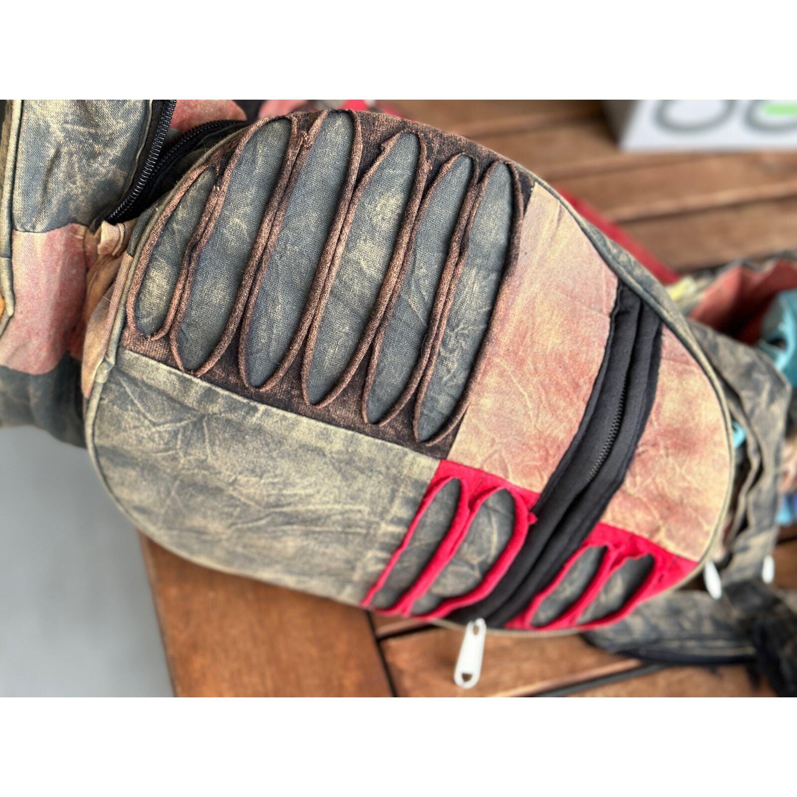 Hobo Patch Cutting Crossbody Backpack Rucksack Ou… - image 7