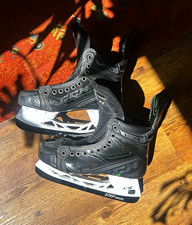 CCM Ribcor 100K Pro Ice Hockey Skates UK 8.5 (Skate size 7.5) Tapered Fit.