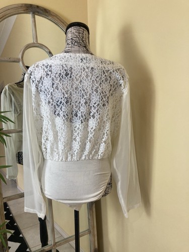 Vintage U.NIK Bodysuit Camisole Top Lace Button Detail Semi-sheer Ivory 10-12 - Picture 17 of 19