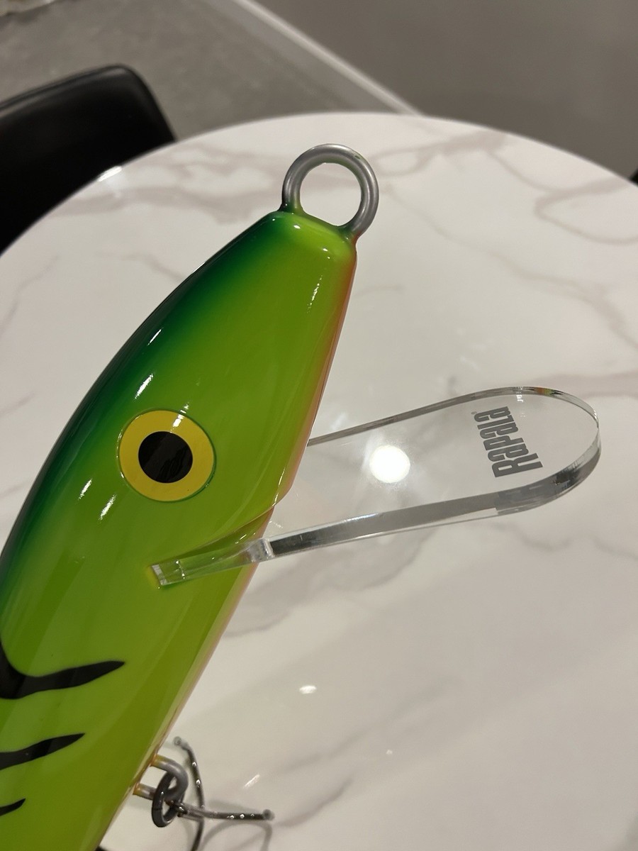 Giant Rapala's 24.5” Giant Fishing Jerk Minnow Lure. Gaunt Fishing