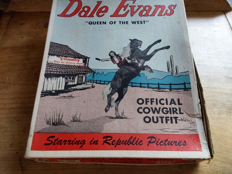 VINTAGE DALE EVANS OFFICIAL COWGIRL WESTERN OUTFIT 1950 BOXED 