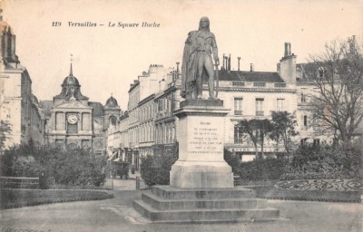VERSAILLES - le Square Hoche - 