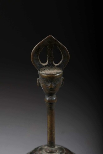 art asie Cloche de cérémonie en bronze de chaman Dao - Photo 2 sur 10