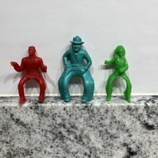vintage Western Native American wrangler cowboy plastic mold retro toy figures