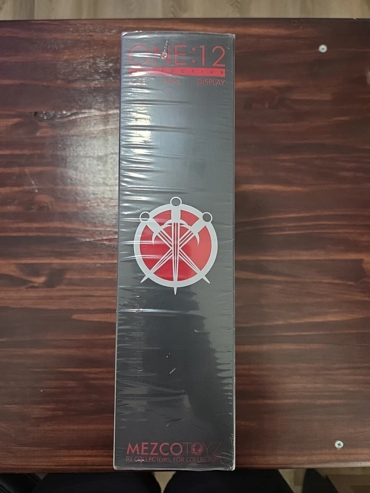 Mezco One:12 集体漫威刀片可动人偶全新带盒!!! — 第 2/4 张图片